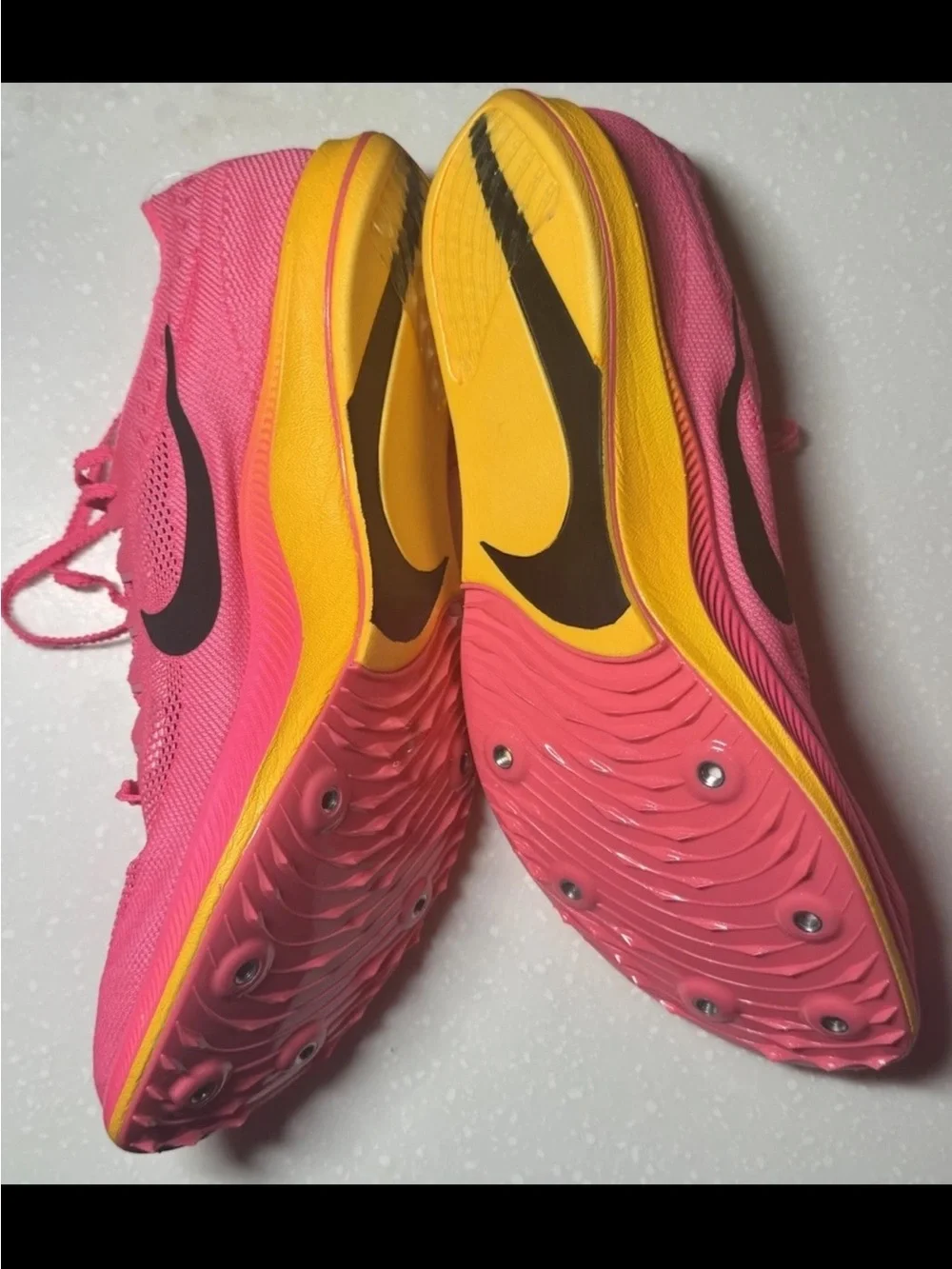 Nike men’s Fast-Run Shoe in Hot Pink with Orange Sole